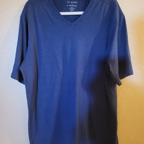 01.Algo Other - XL Vneck Shirt